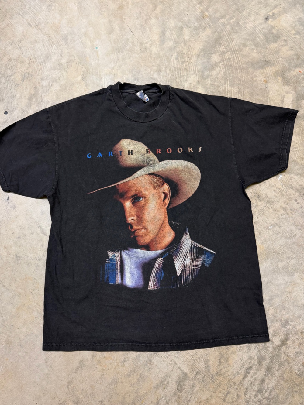 1996 Garth Brooks “fresh horses” concert tour shirt